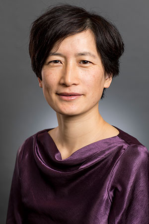 Cynthia Chen headshot